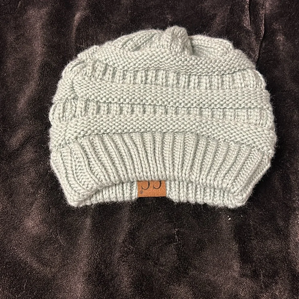 CC Beanies - Picture 3 of 3
